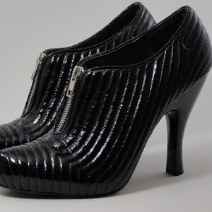 BCB Girls Black Zip up Heeled bootlets